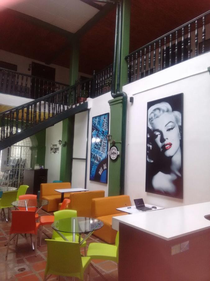 Hotel San Cristobal Попаян Екстериор снимка